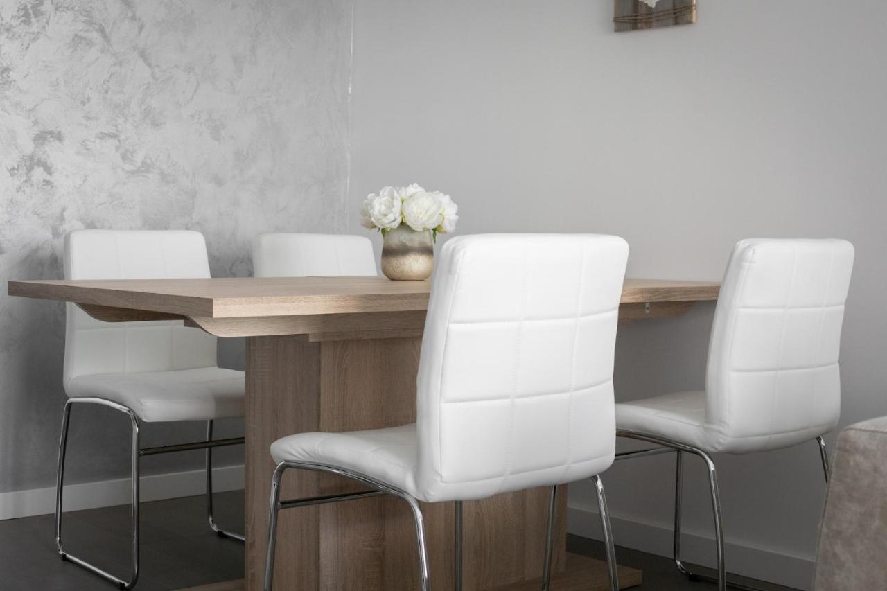 Silver Sea Apartment ماكارسكا المظهر الخارجي الصورة