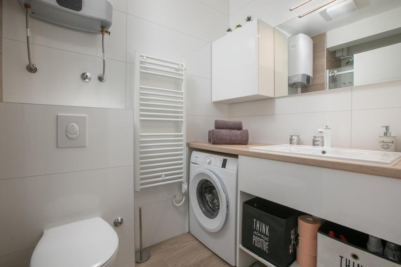 Silver Sea Apartment ماكارسكا المظهر الخارجي الصورة